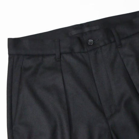 KHONOROGICA by KICS DOCUMENT.（コノロジカ by キクスドキュメント）"WOOL CASHMERE TUCK PT"