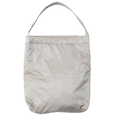 ATON（エートン）"FIBRIL NYLON SATIN MEDIUM N BAG"