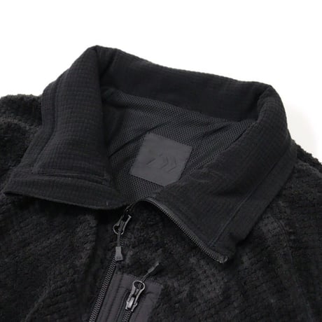 DAIWA PIER39（ダイワ ピア39）"TECH MIL FLEECE JACKET"
