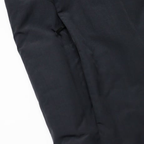 ARC’TERYX VEILANCE（アークテリクス ヴェイランス）"Naroda Insulated Vest M"