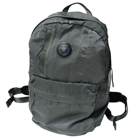 C.P. Company（シーピーカンパニー）"NYLON B LENS BACKPACK"