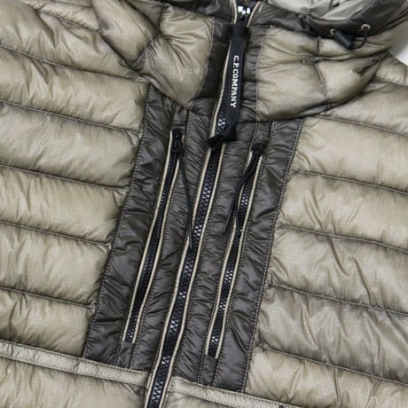 C.P. Company（シーピーカンパニー）"D.D. SHELL GOGGLE CHEST POCKET JACKET"