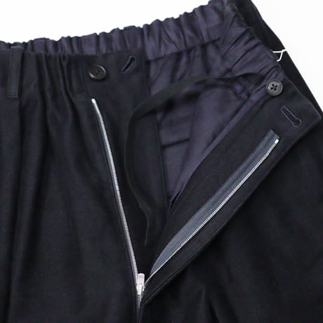 nonnotte（ノノット）"Elastic In-Tuck Wide Tapered Trousers - Fine Count Moleskin"