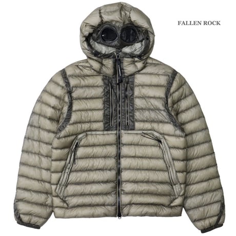 C.P. Company（シーピーカンパニー）"D.D. SHELL GOGGLE CHEST POCKET JACKET"