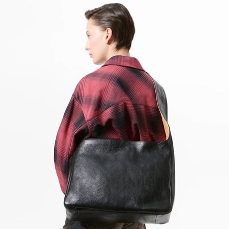 OUR LEGACY（アワー レガシー）"GRANDE BRICK BAG - Deep Black Leather"