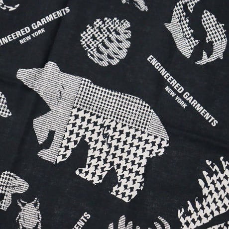 ENGINEERED GARMENTS（エンジニアード ガーメンツ）"Printed Bandana / Animal"