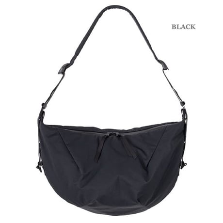 Graphpaper（グラフペーパー）"Blankof for GP Medium Crescent Bag"