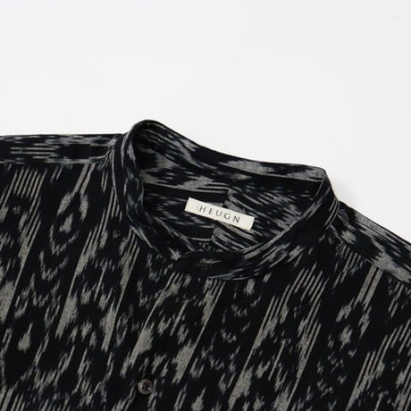 HEUGN（ユーゲン）"Morris IKAT print"