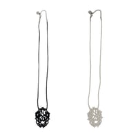 Ladie's / Nigel Cabourn WOMAN（ナイジェルケーボン ウーマン）"ANTIQUE LACE INITIAL LONG NECK"