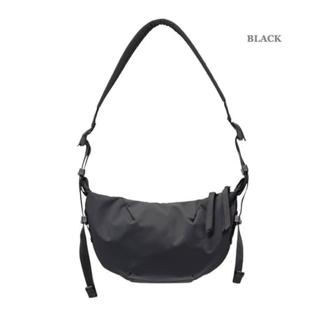 Graphpaper（グラフペーパー）"Blankof for GP Extra Small Crescent Bag"