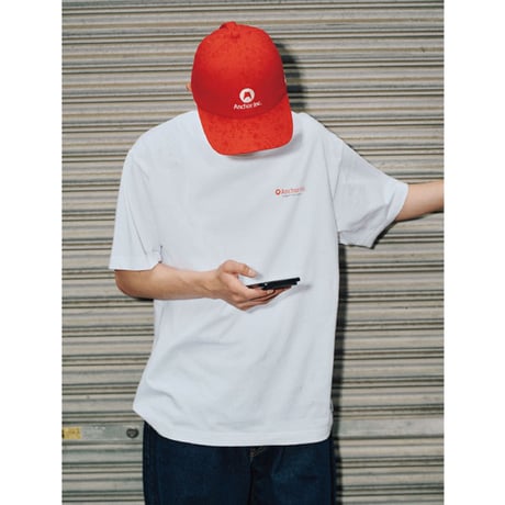 ANCHOR INC.（アンカーインク）"FURNITURE LOGO TEE"