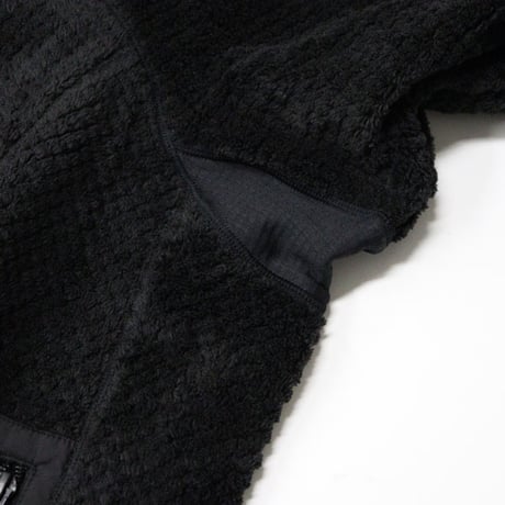 DAIWA PIER39（ダイワ ピア39）"TECH MIL FLEECE JACKET"