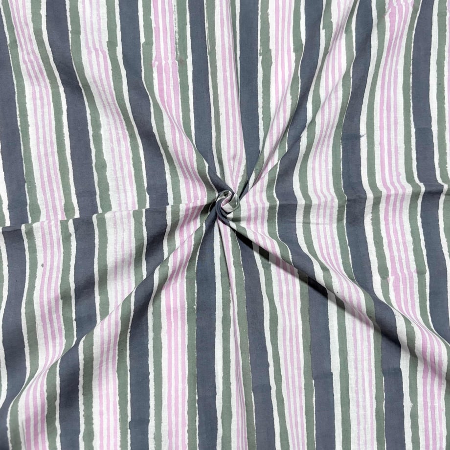 6aa6995210b92121a79d81e7