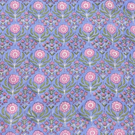 【50cm単位】パープルブルーピンクパープルフラワー　片耳ボーダー付き　インド綿　ハンドブロックプリント生地　コットン