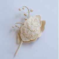 kico 　スズランのブローチ