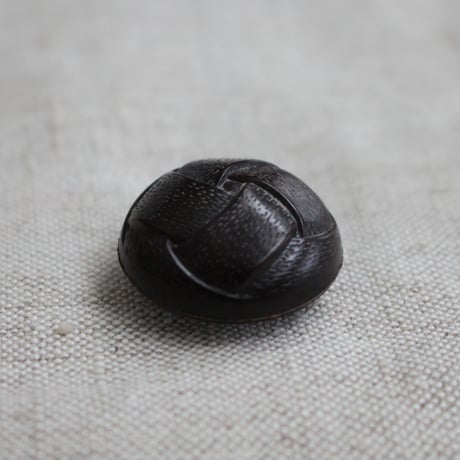古い黒い脚付きボタン　26㎜ 　フランスヴィンテージ