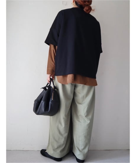 5分袖Tシャツ