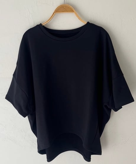 5分袖Tシャツ