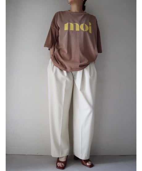 ピグメント袖スリットTシャツ