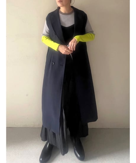 ビスチェレイヤードニット