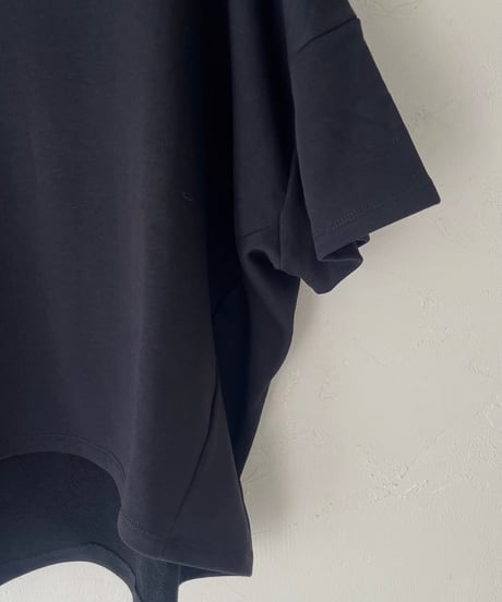 5分袖Tシャツ