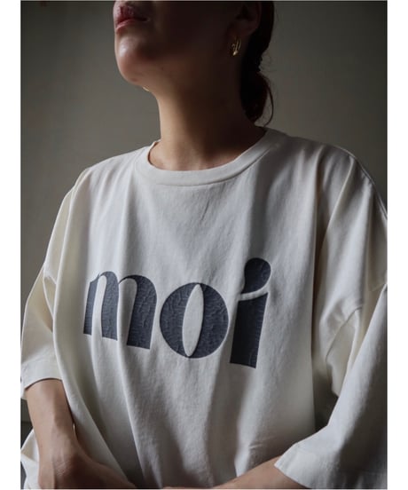 ピグメント袖スリットTシャツ