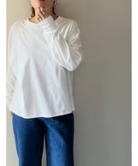 サイドスリットカットソー