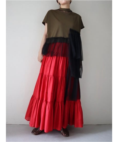 アシンメトリーチュールトップス