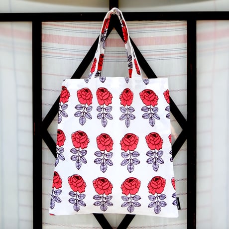 マリメッコ marimekko　＜Vihkiruusu＞ファブリックバッグ（レッド×ライラック）アジア限定