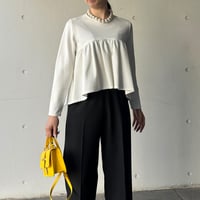 10-037  白　長袖アーチトップス　ＭＬ