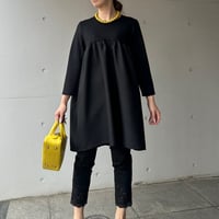10-033    黒　七分アーチチュニック　長め　ＭＬ