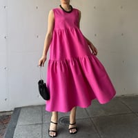 7-040    ビビッドピンク　ティアードワンピース　ＳＭ