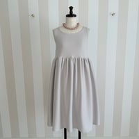 8-150    グレージュ　ドールワンピース　ＳＭ