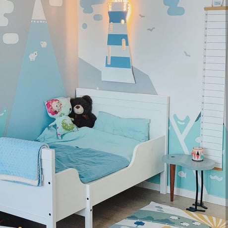 Maria Rästa Design　サイドテーブル「Chick」　Babyblue