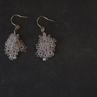 KANOKO_ピアス・イヤリング_ベージュ