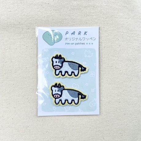 PARKオリジナル　刺繍ワッペン　うし２個セット