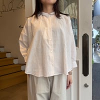 HUIS. 空羽コードレーンワイドブラウス