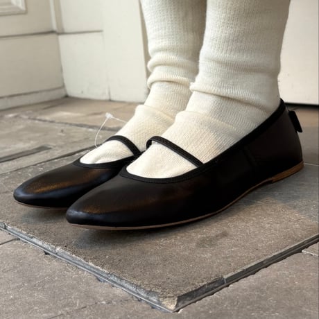 A.P.C. バレエシューズ