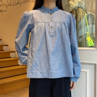 A.P.C. スタンドカラープルオーバーブラウス