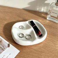 #ぽってり セラミック 仕切り アクセサリー トレイ 全4色 ジュエリー プレート