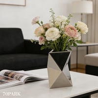 #鏡面 ステンレス トライアングル フラワーベース シルバー 花瓶 ミラー