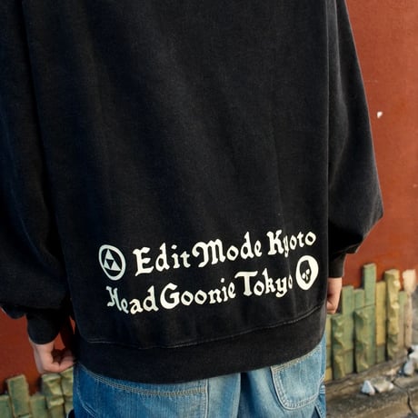 GOOD FRIENDS VINTAGE CREWNECK SWEAT