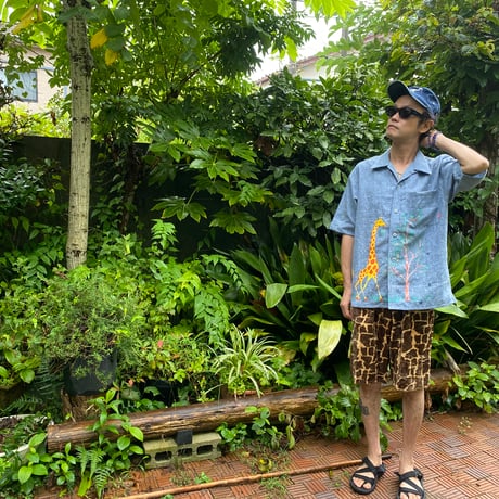 GIRAFFE LINEN SHIRTS