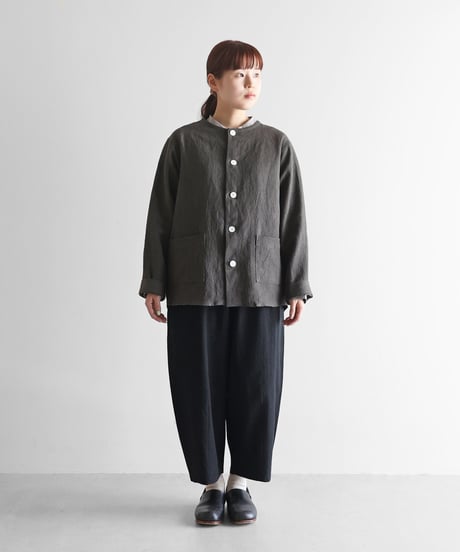 HUIS |オールドレピア天日干しラミーリネンノーカラーシャツジャケット（チャコールグレー）【ユニセックス】010