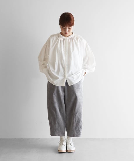 HUIS | シャトルコーデュロイバルーンパンツ（極太畝・ライトグレー）【ユニセックス】506