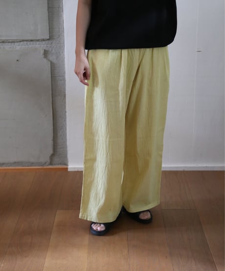 ヂェン先生の日常着 | ストレートパンツ（たまご色）Mサイズ 【薄地】