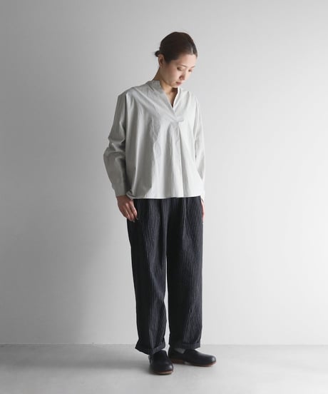 HUIS | やわらかシーチングコットンワイドパンツ（ブラックストライプ）【ユニセックス】504