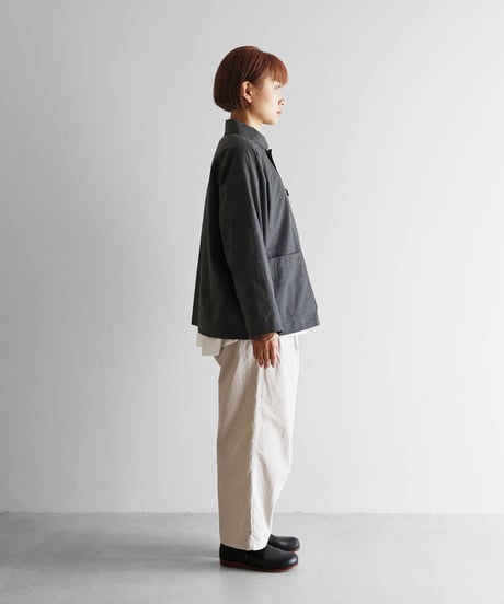 HUIS | ダウンプルーフコットンショートコート（トップ糸ダークグレー）【ユニセックス】319