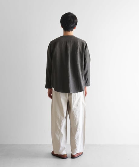 HUIS |オールドレピア天日干しラミーリネンノーカラーシャツジャケット（チャコールグレー）【ユニセックス】010