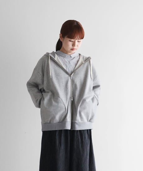 HUIS |【暮らしのおへそ一田さん×HUISコラボ】おへそパーカ（杢グレー）【ユニセックス】IHSW701